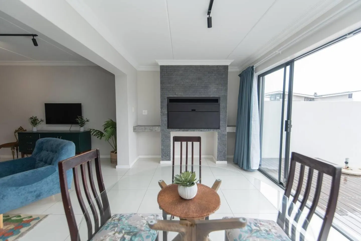 The Sapphire Apartment Port Elizabeth